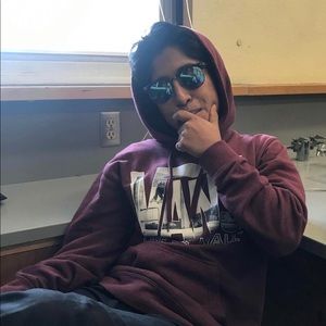 Meet your Posher, Nicolas